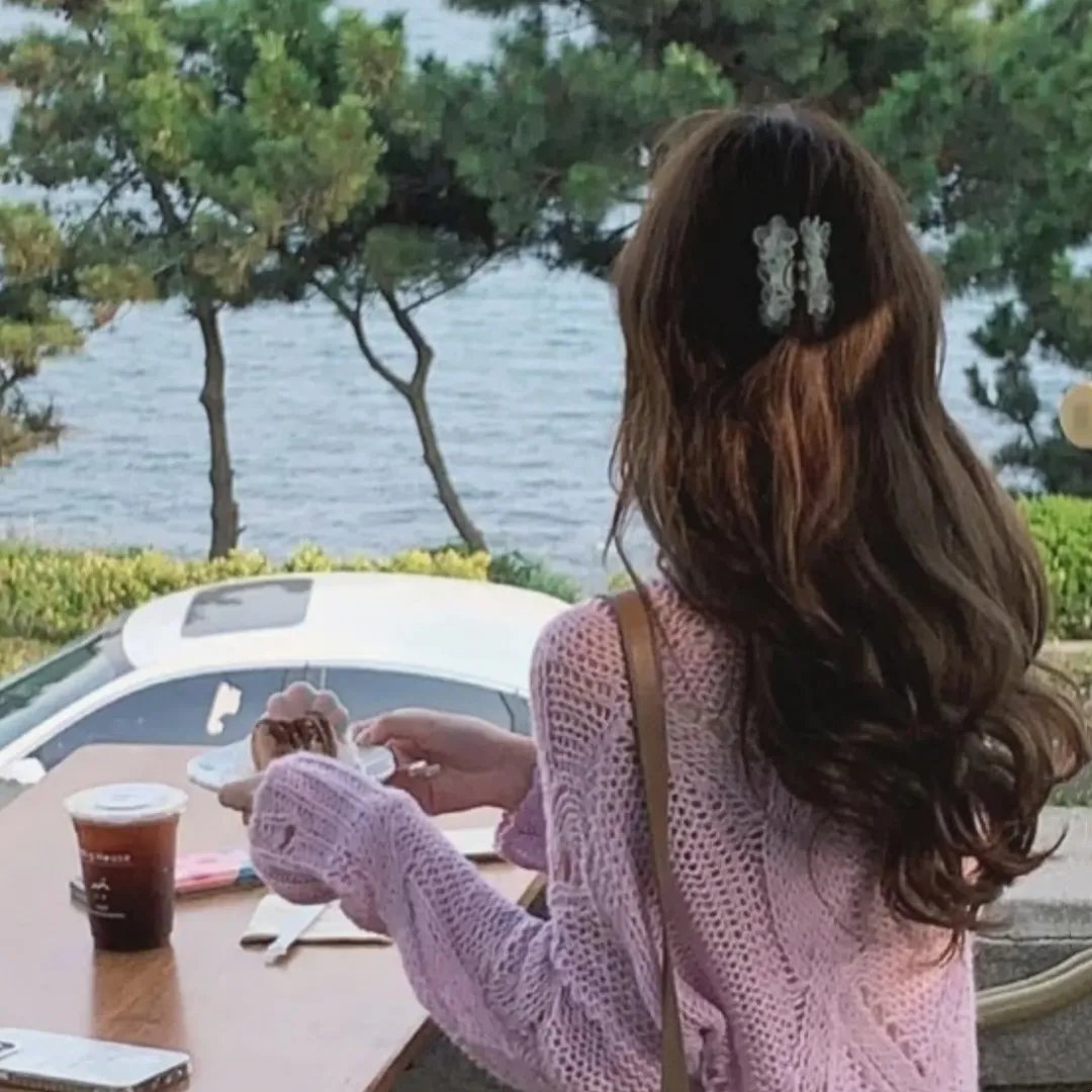 男性新娘子